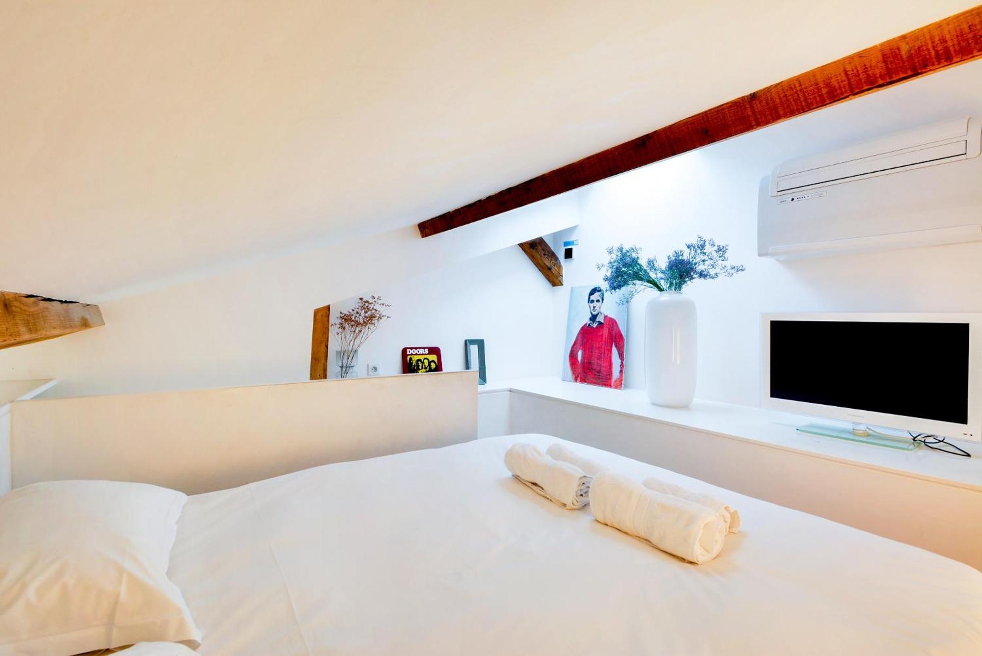 L'Hotel Particulier - Appartements D'Hotes Nancy Luaran gambar